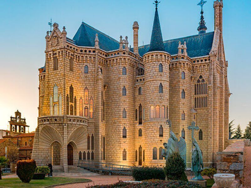 Palacio Episcopal De Astorga Gaudi S1155819130