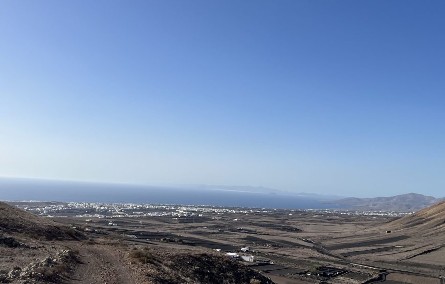 ​​GR131 – 8 – days hike on Lanzarote